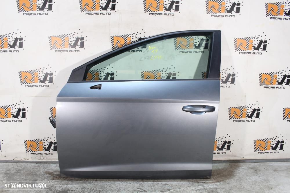 Porta Frente Esquerda Seat Leon (5F1)  Porta Frontal Esquerda Seat Leo - 1