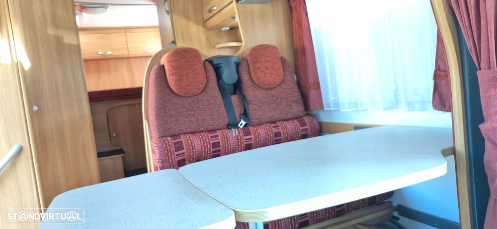 Chausson Trigano FORD TRANSIT 2.4 TDCI - 6 DORMIDAS - 5 LUGARES - 23