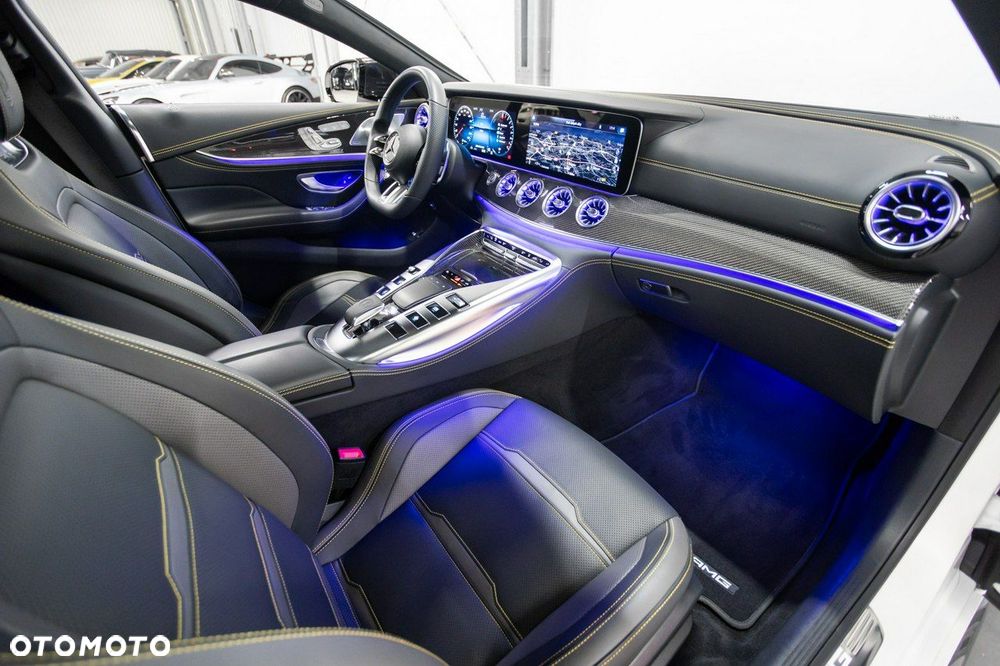 Mercedes-Benz AMG GT - 24
