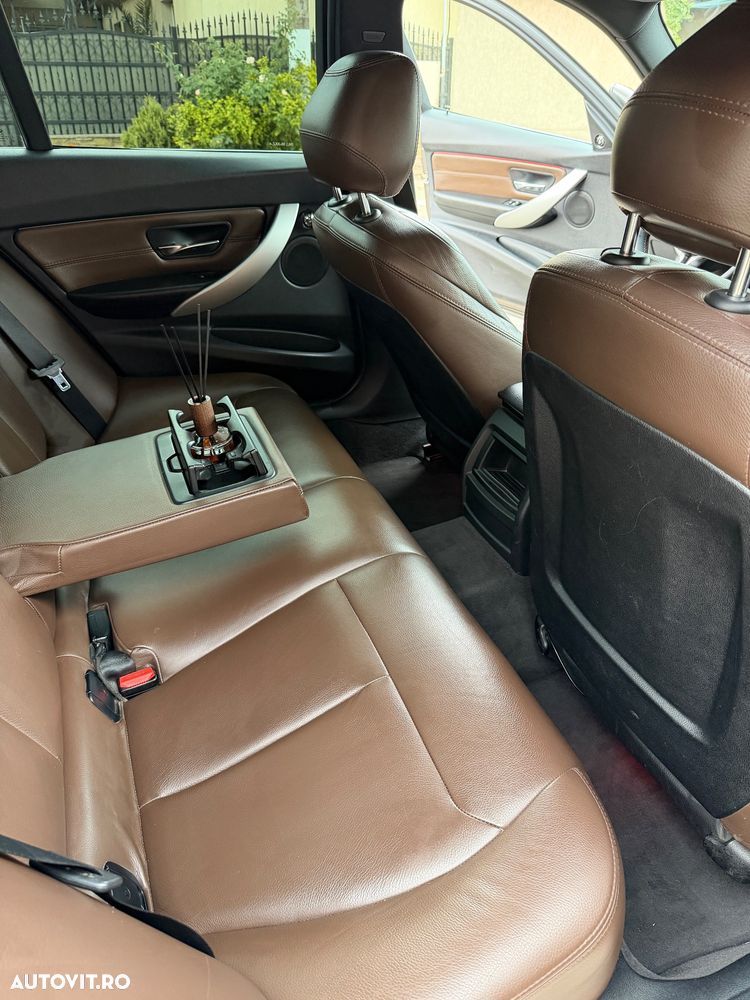 BMW Seria 3 320d Efficient Dynamic Edition Aut. Modern Line - 7