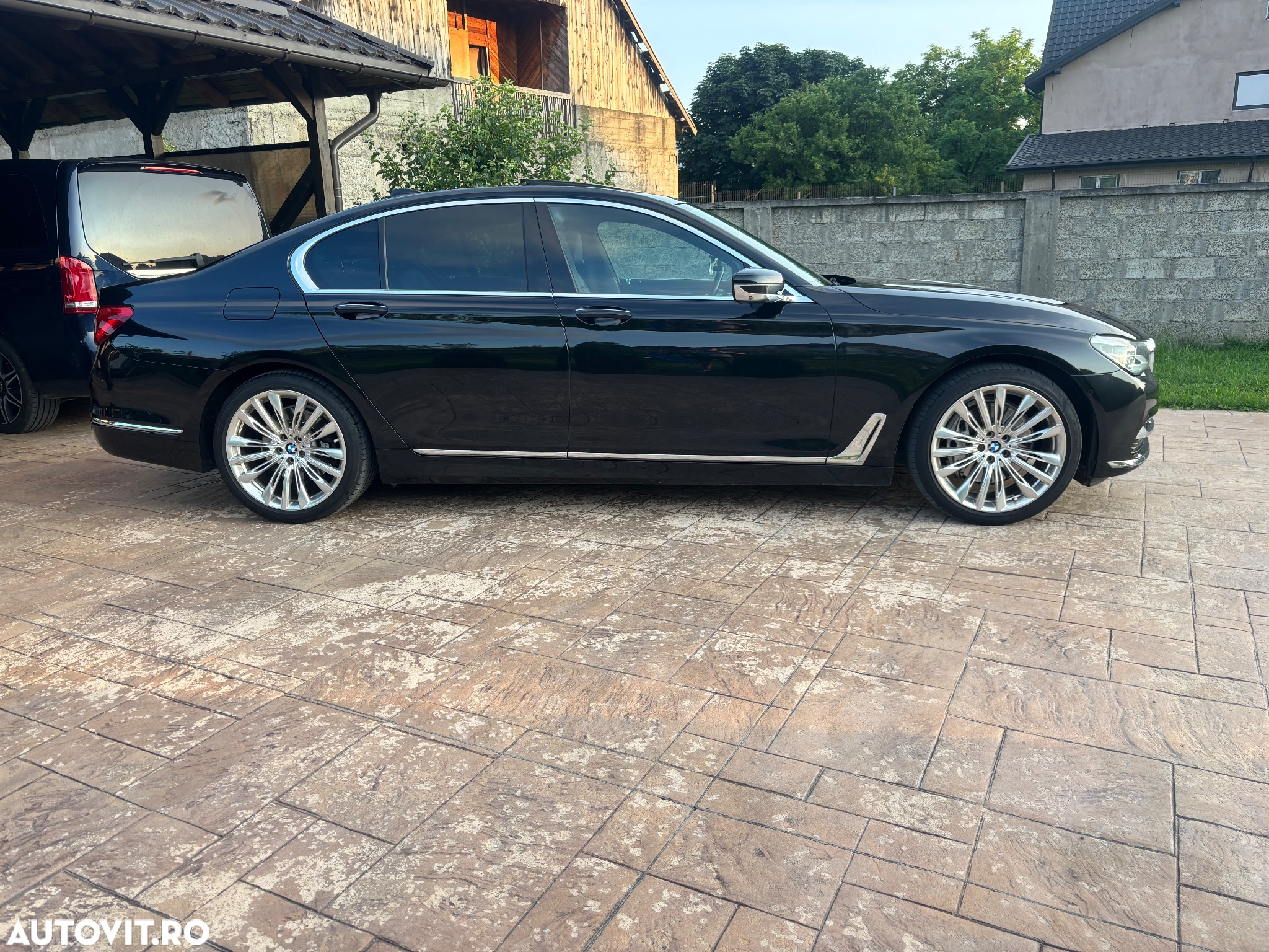 BMW Seria 7 730d xDrive - 4