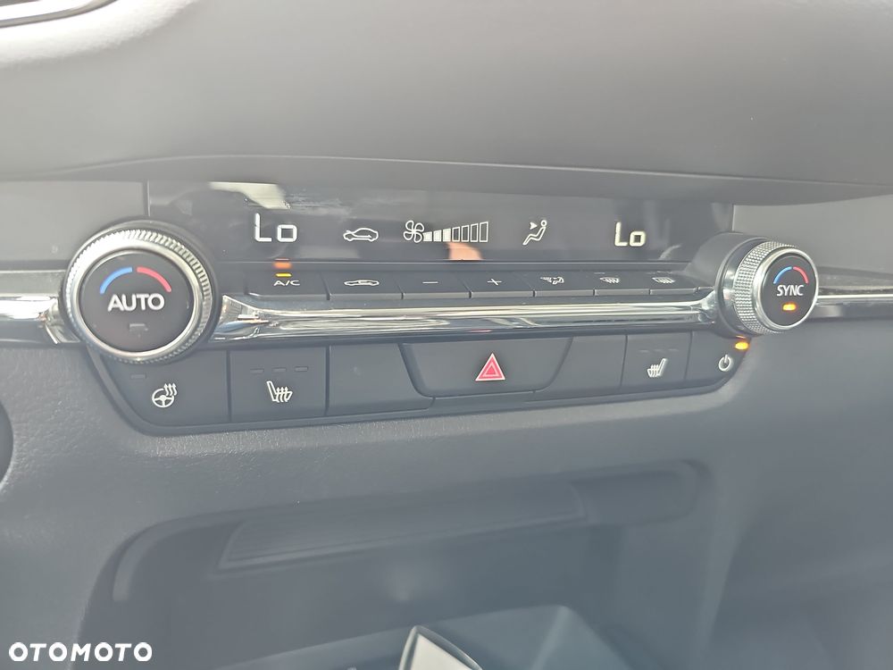 Mazda CX-30 2.0 mHEV Centre-Line 2WD - 16