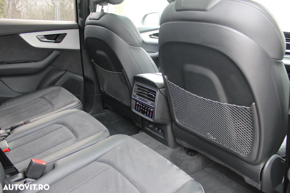 Audi Q7 3.0 55 TFSI quattro Tiptronic MHEV S Line - 14
