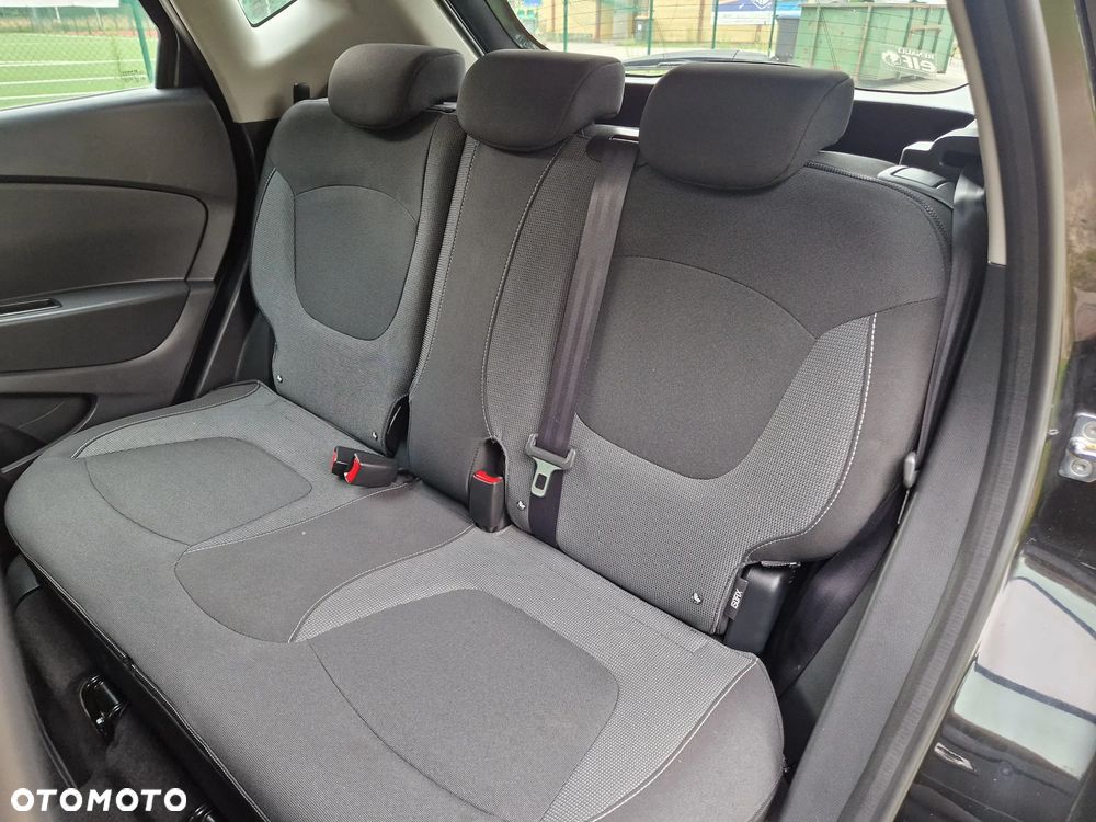 Renault Captur - 28