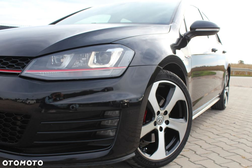 Volkswagen Golf 2016 photo 4