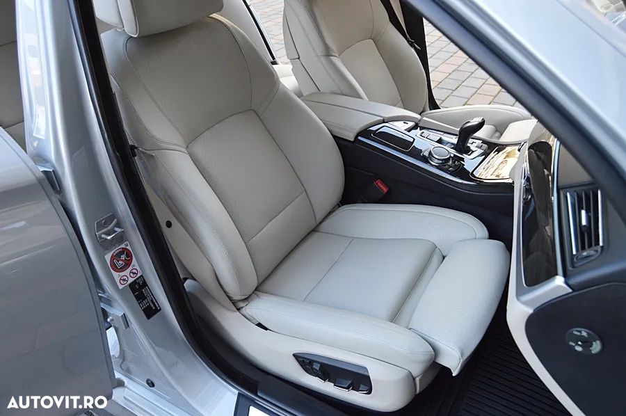 BMW Seria 5 520d xDrive Aut. Luxury Line - 33