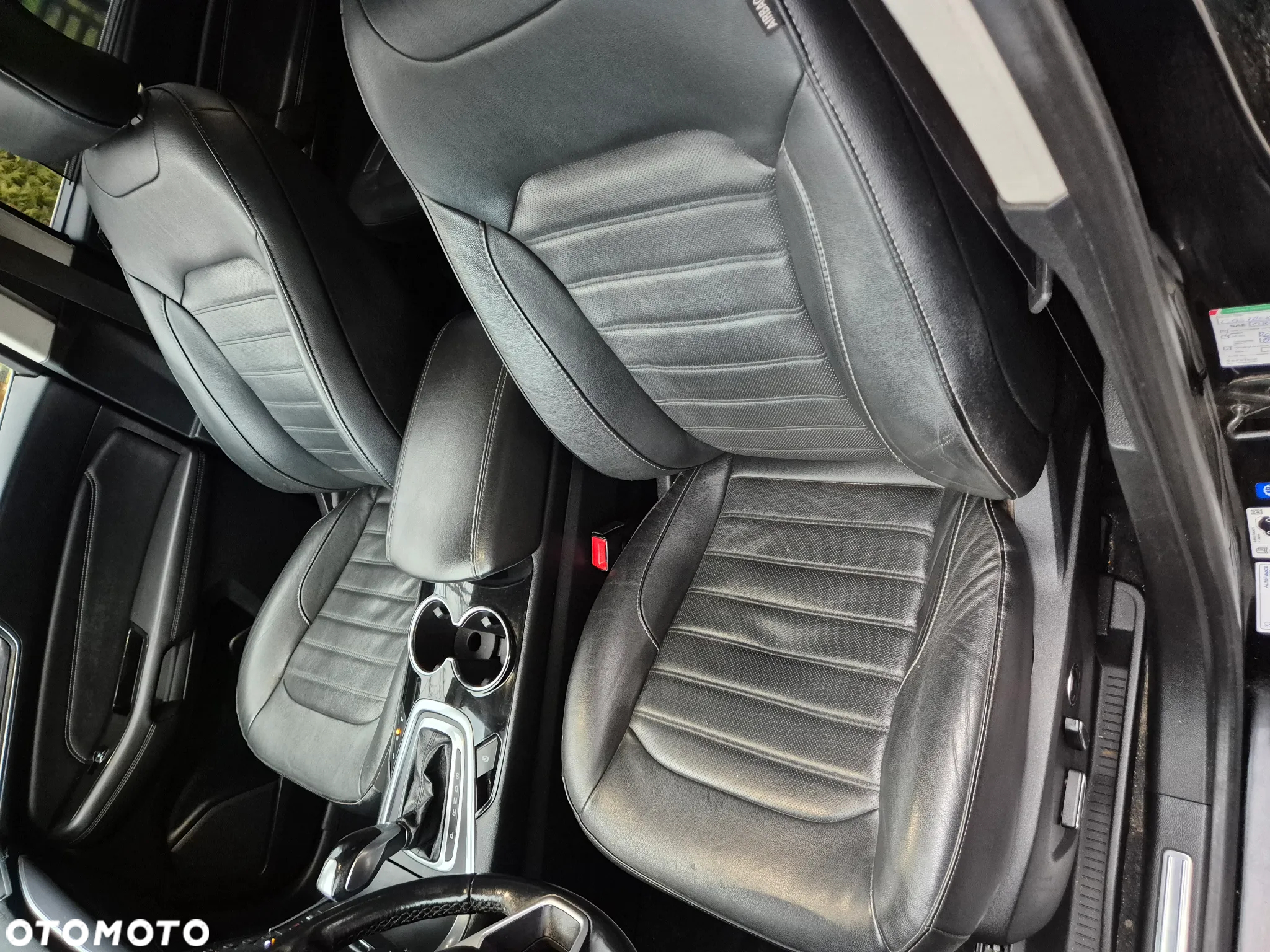 Ford Galaxy 2.0 TDCi 4WD Titanium PowerShift - 26