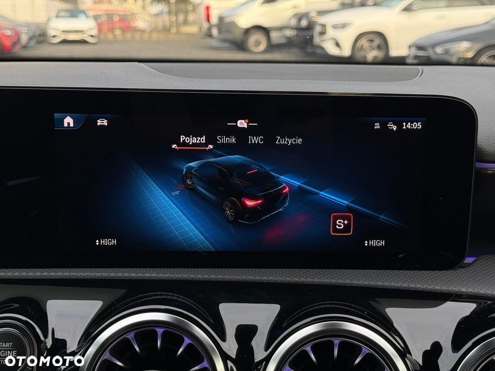 Mercedes-Benz Klasa A 35 AMG 4-Matic 7G-DCT - 22