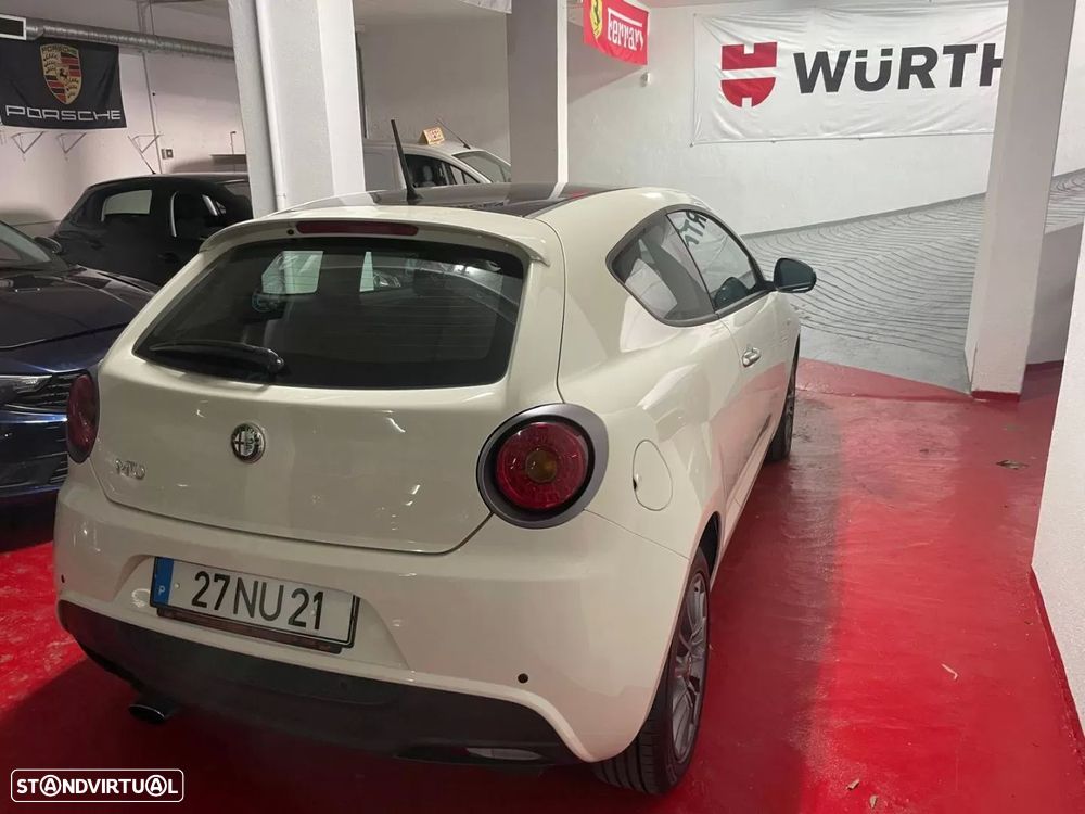 Alfa Romeo MiTo 1.3 JTDM Distinctive - 4