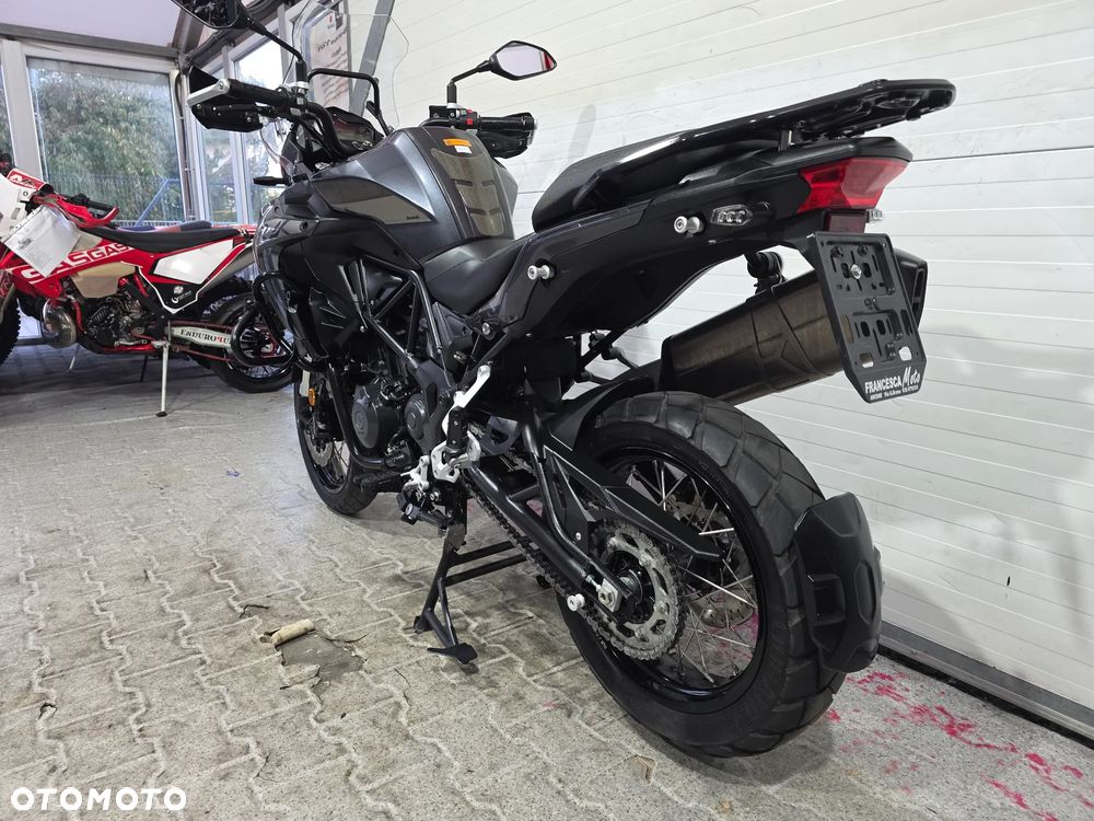 Benelli TRK 502 - 13
