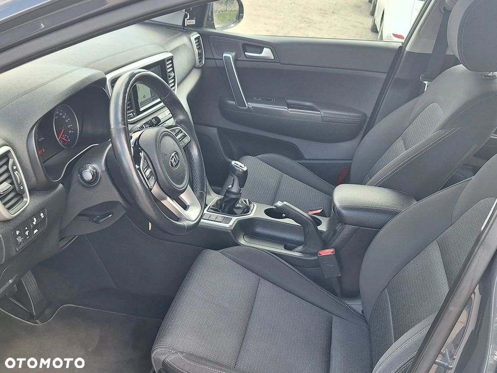 Kia Sportage 1.6 GDI 2WD DREAM-TEAM EDITION - 12