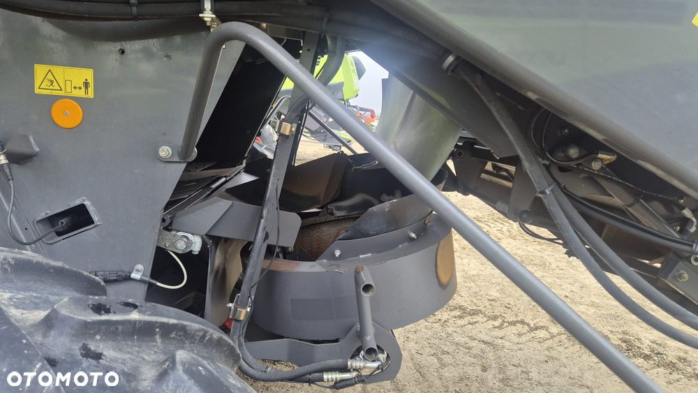 Claas Lexion 760TT z hederem - 6