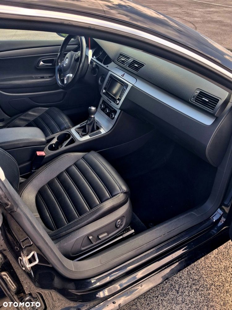 Volkswagen Passat - 7