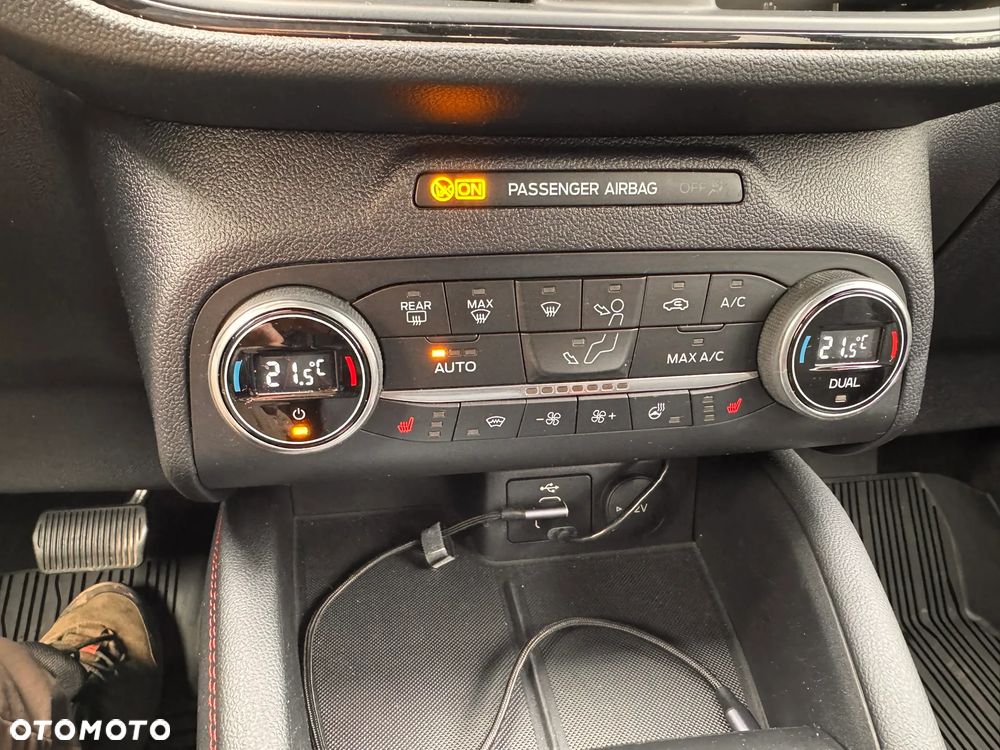 Ford Kuga 2.0 EcoBlue AWD ST-Line X - 16