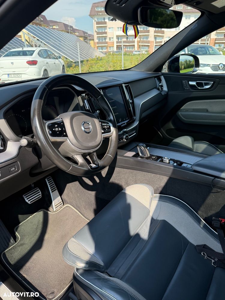 Volvo XC 60 B4 D AWD Geartronic RDesign - 11