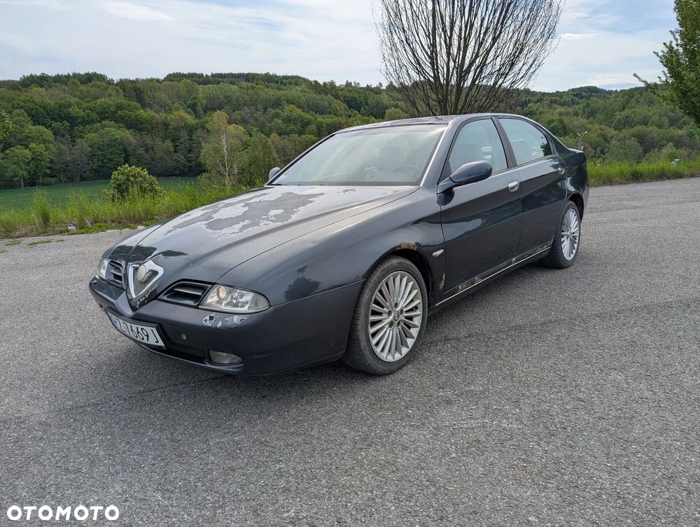 Alfa Romeo 166 2.4 JTD Distinctive - 12