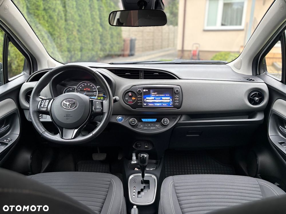 Toyota Yaris - 17