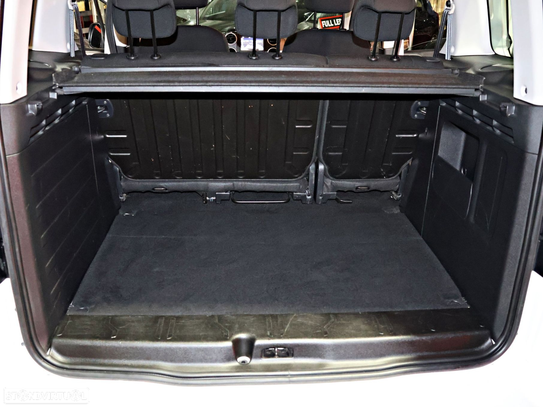Peugeot Partner 1.6 BlueHDi Confort - 33