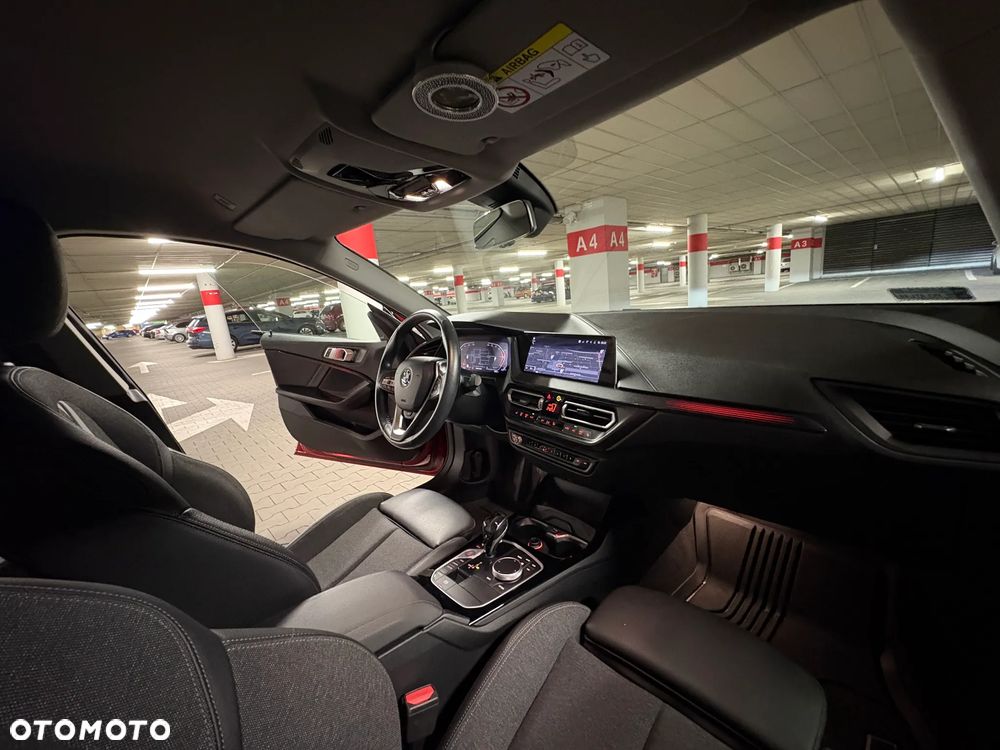 BMW Seria 2 218i Sport Line - 16