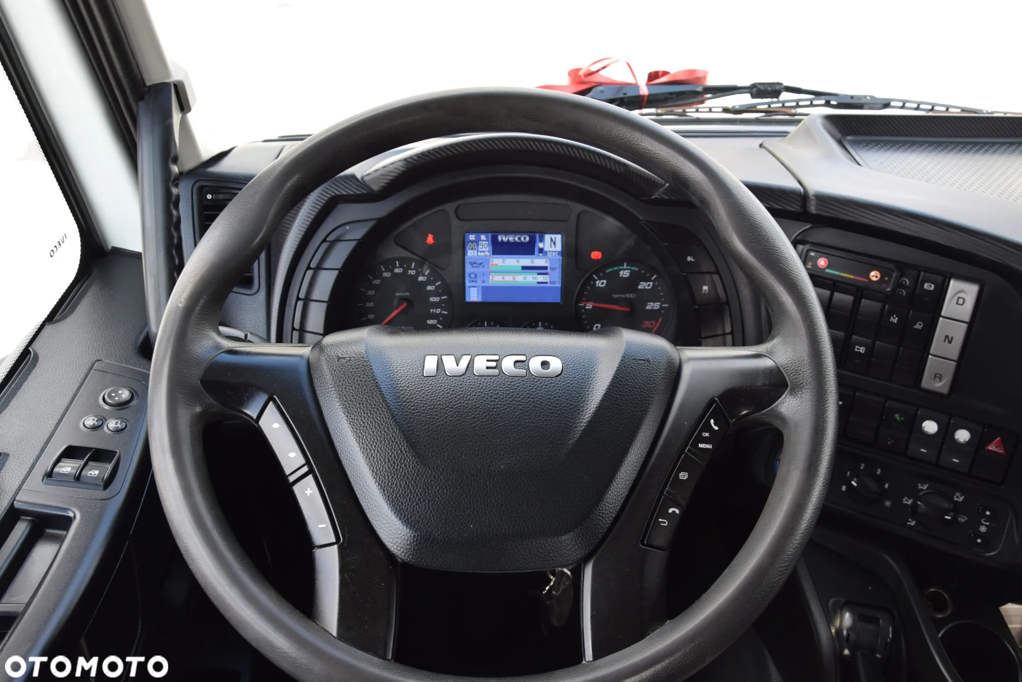 Iveco STRALIS 310 / 4x2 / EURO 6 / WYWROTKA / HYDROBURTA / AUTOMAT / HAK / 2015 / NISKI PRZEBIEG / SPROWADZONY - 28