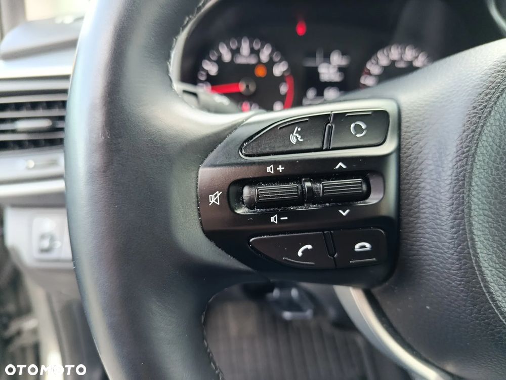 Kia Stonic 1.0 T-GDI M - 16