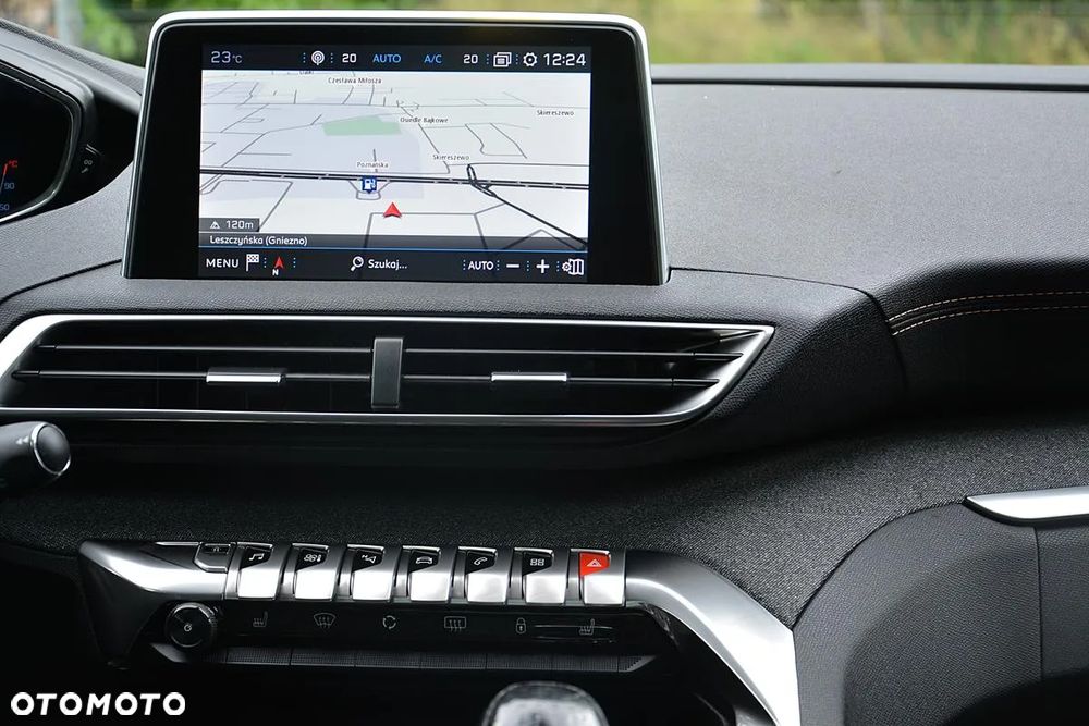 Peugeot 3008 - 29