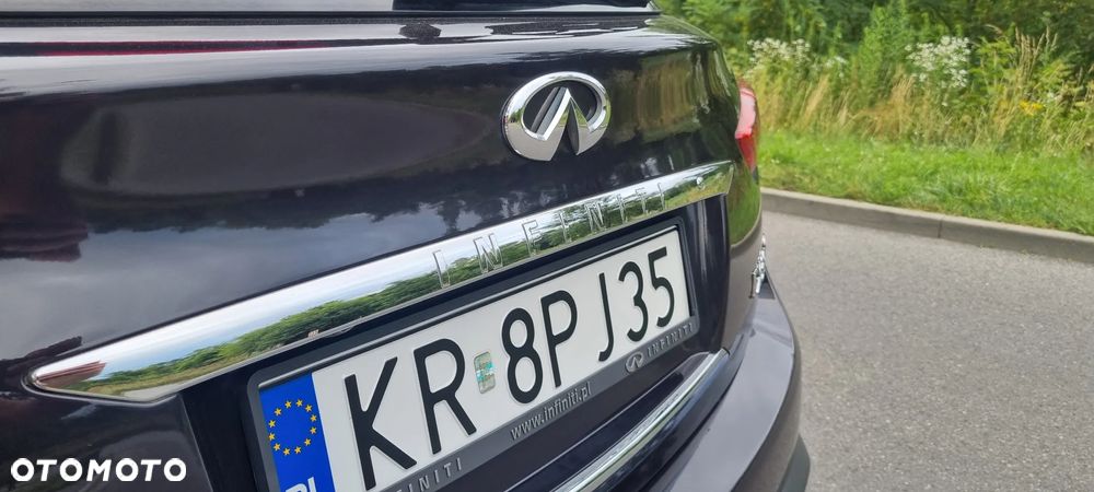 Infiniti FX FX30d S - 4