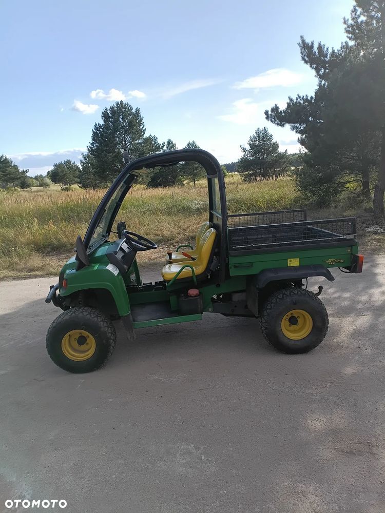 John Deere Gator 4X2 HPX - 9