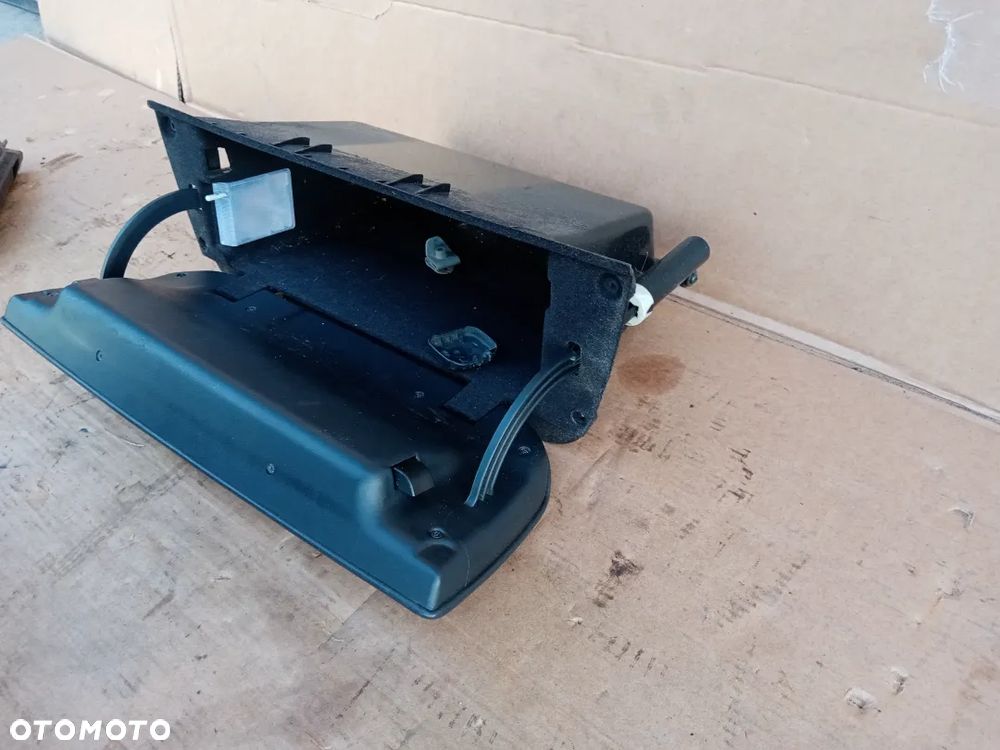 Schowek pasażera Mercedes ML W163 Europa A1636890191 - 5