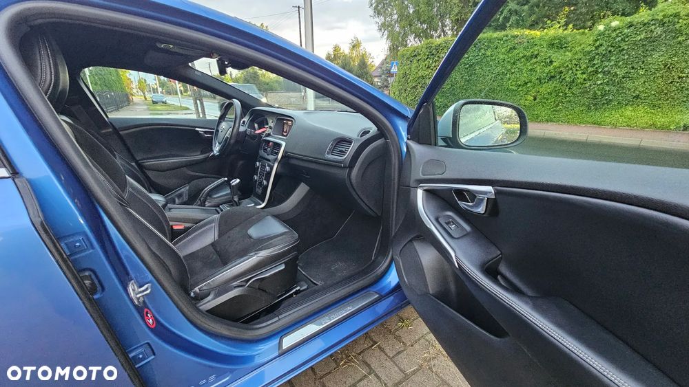 Volvo V40 D2 RDesign - 8