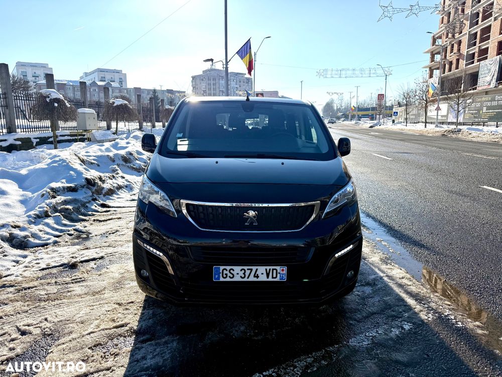 Peugeot Traveller L2 2.0 EAT8 Business VIP - 25