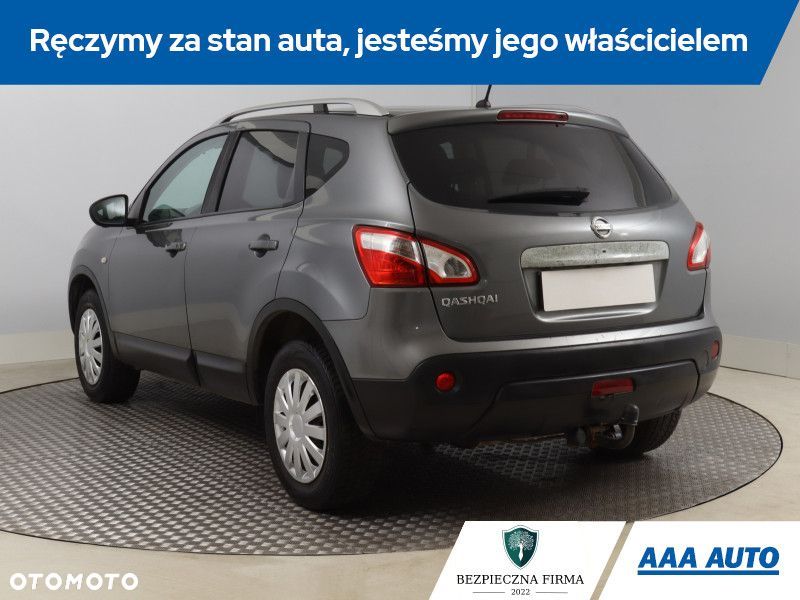 Nissan Qashqai - 6