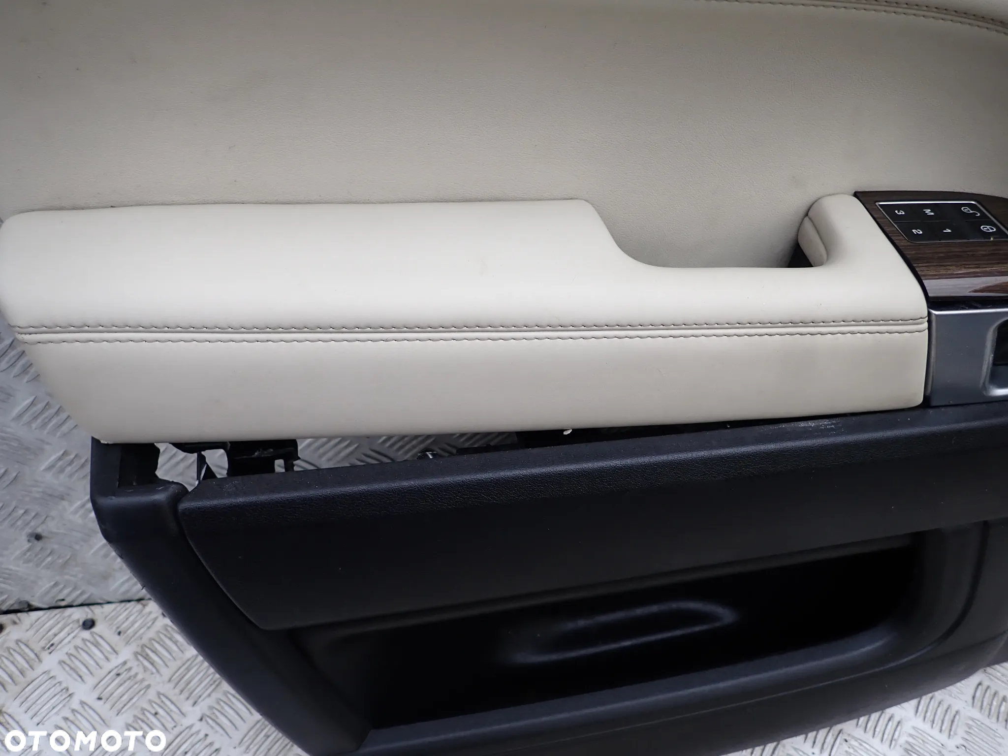 BOCZKI DRZWI RANGE ROVER SPORT  KOMPLET - 11