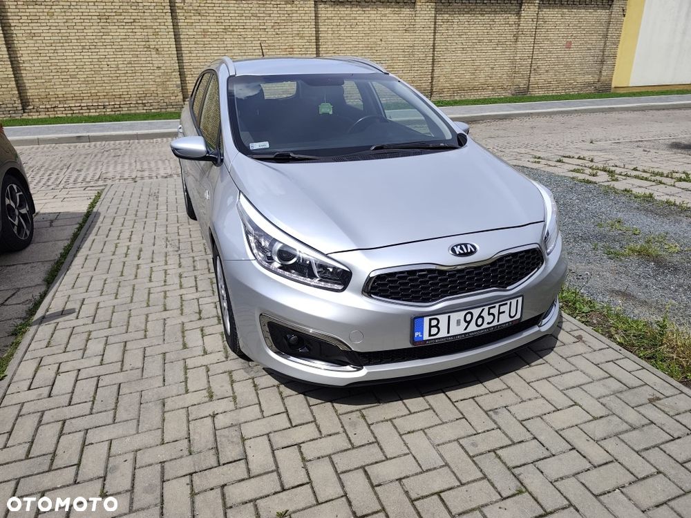 Kia Ceed - 1