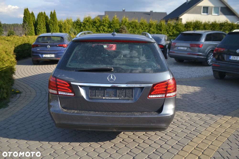 Mercedes-Benz Klasa E 200 T BlueTEC 7G-TRONIC - 5