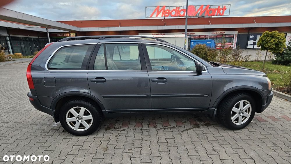 Volvo XC 90 2.4 D5 - 4