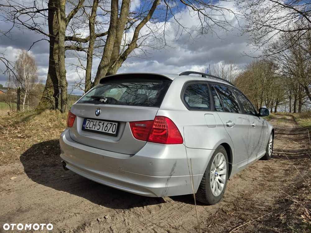 BMW Seria 3 320d DPF - 5