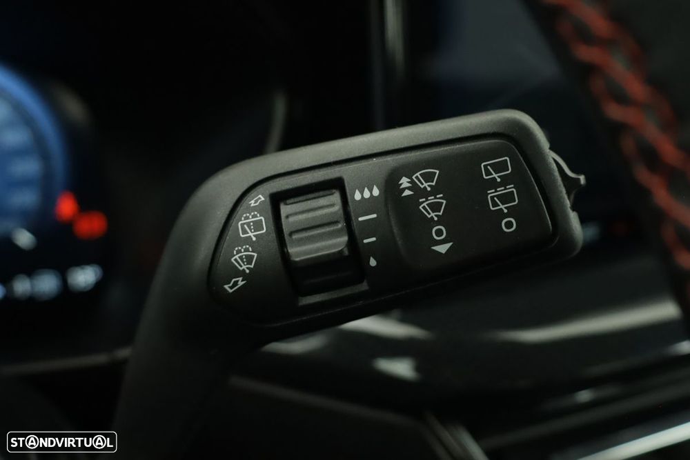 Ford Focus 1.0 EcoBoost MHEV ST-Line X - 17