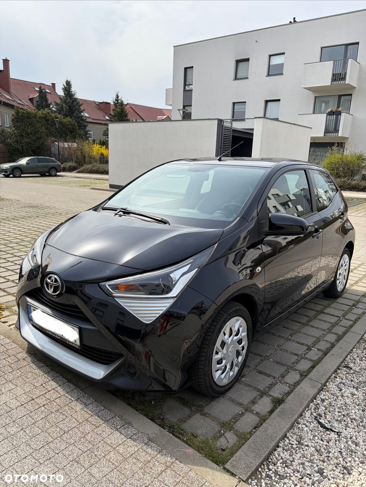 Toyota Aygo x-play - 3