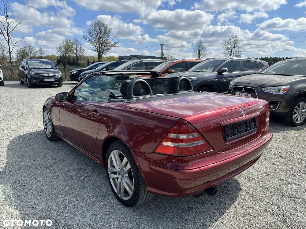 Mercedes-Benz SLK - 25