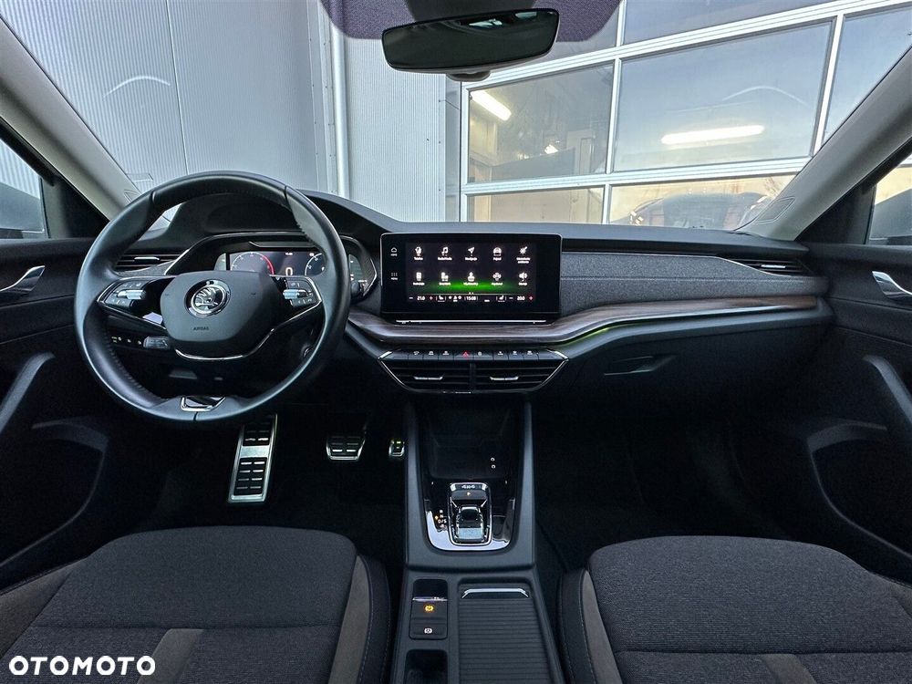Skoda Octavia 2.0 TDI 4x4 Scout DSG - 6