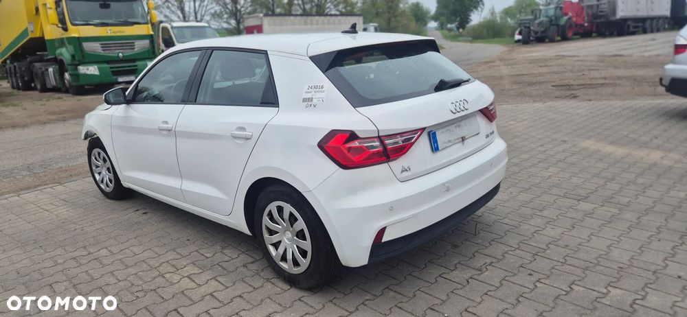 Audi A1 Sportback 25 TFSI - 4