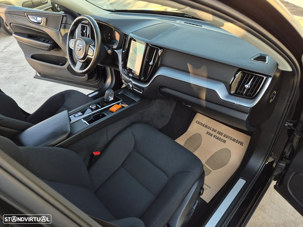 Volvo XC 60 2.0 T6 PHEV Inscription AWD - 6