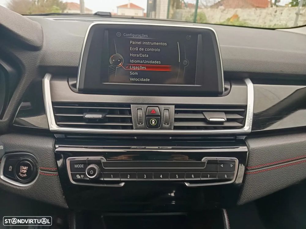 BMW 218 Active Tourer - 24