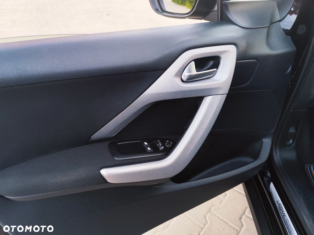 Peugeot 2008 PureTech 110 Stop&Start Crossway - 22