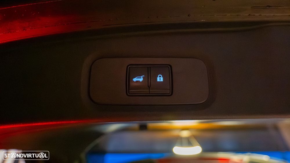 Nissan Qashqai 1.3 DIG-T Tekna SKY - 10