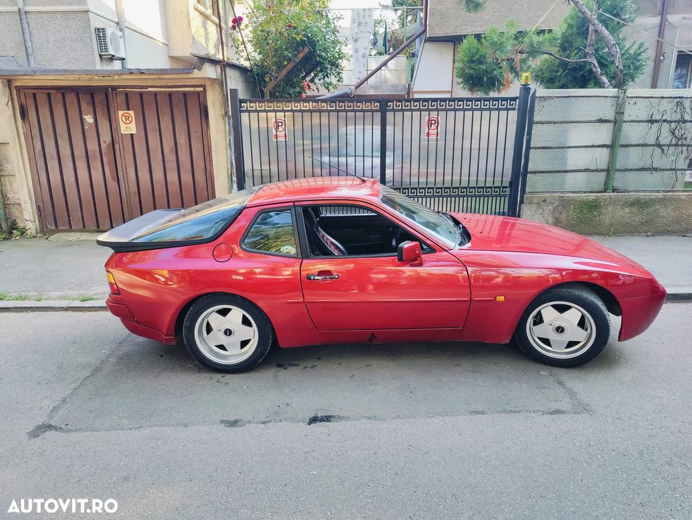 Porsche 944 - 12