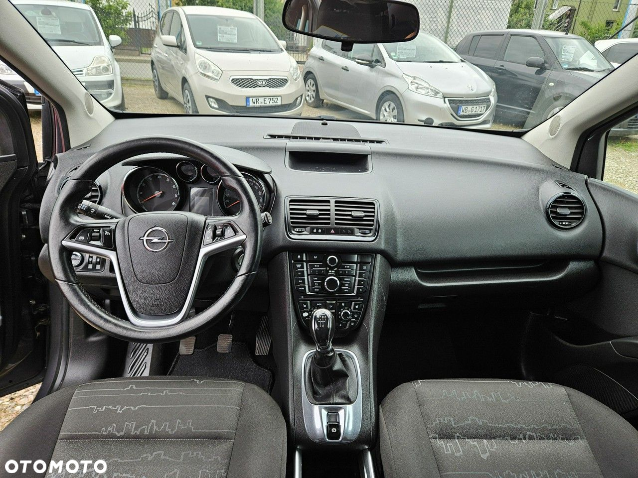 Opel Meriva - 12