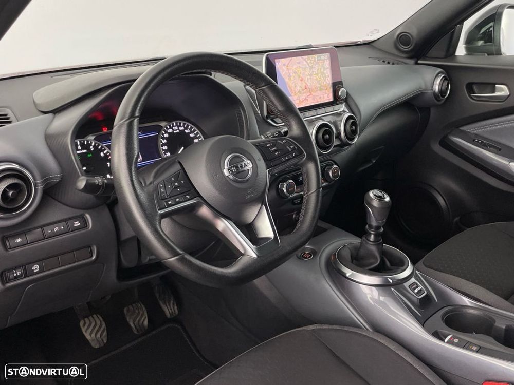 Nissan Juke 1.0 DIG-T N-Connecta - 17