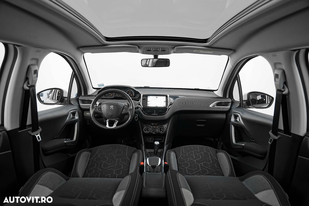 Peugeot 2008 PureTech 82 ETG5 STOP&START Active - 11